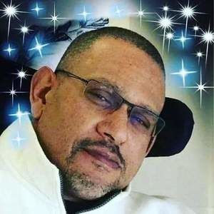 Meet your Posher, Leon